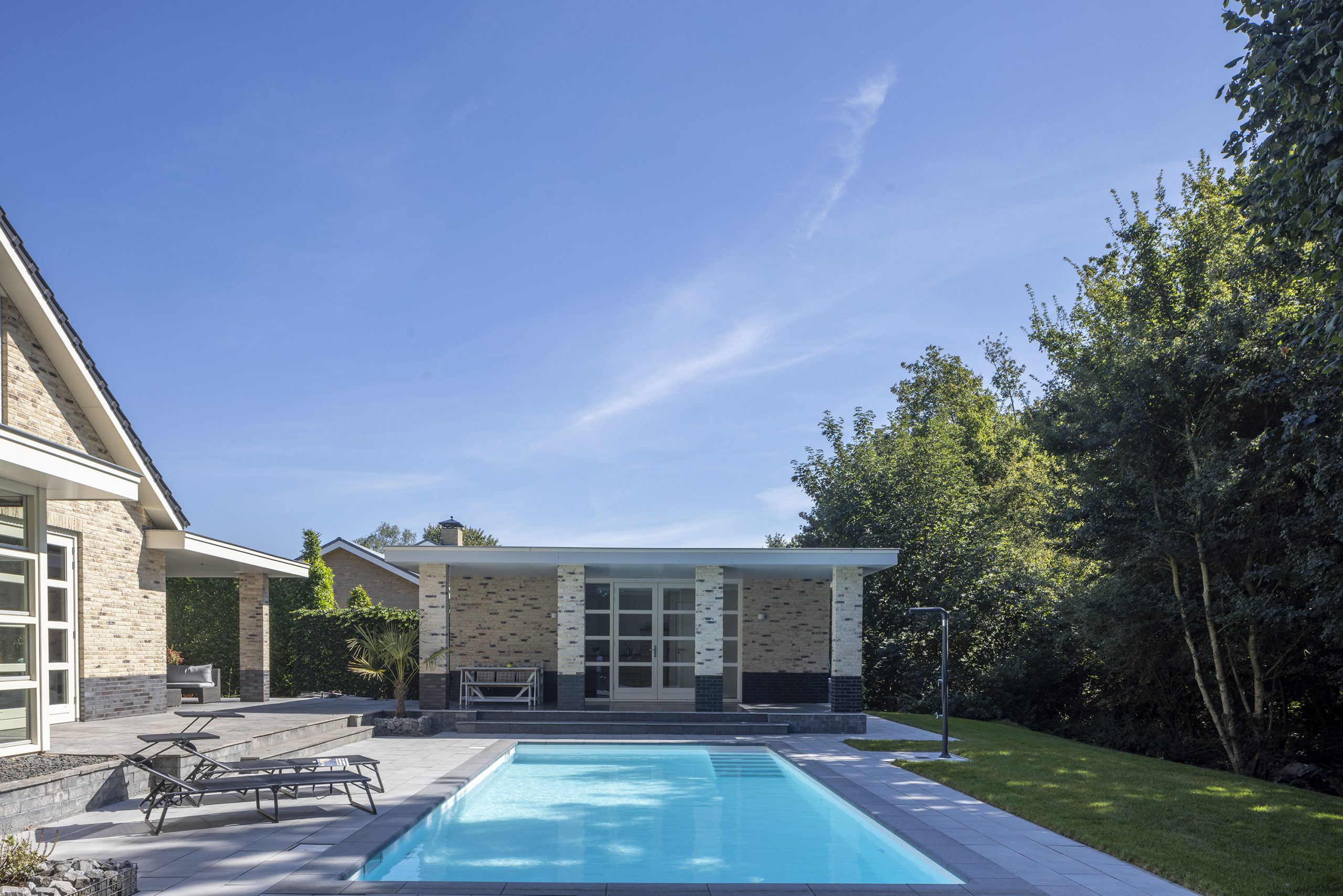 Project Backers - Zwembad